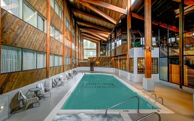 Lake Louise Inn