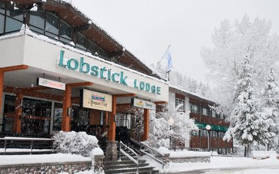 Lobstick Lodge